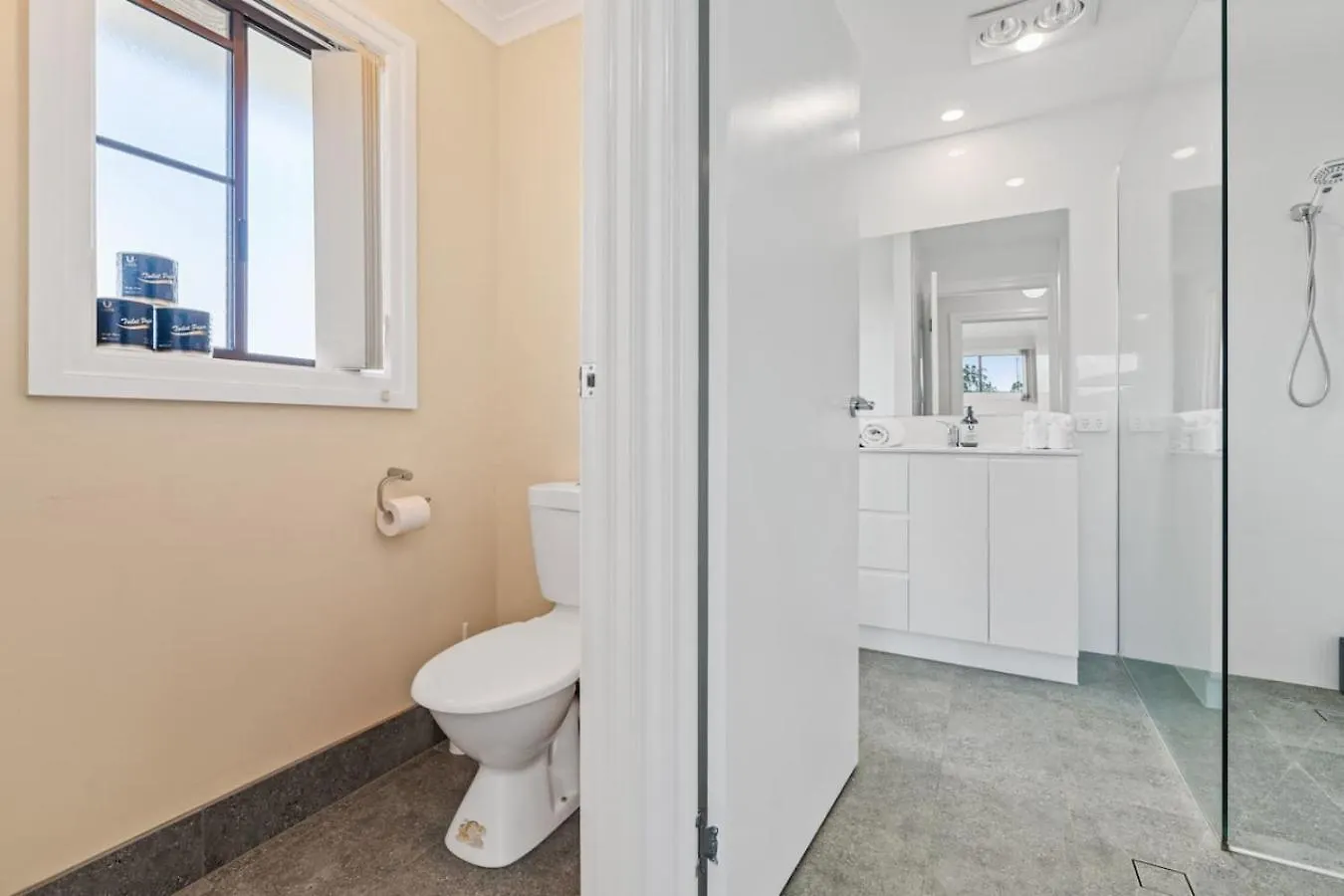 Holiday home Affordable Convenient Stay 4Beds With Ducted Ac Brisbane